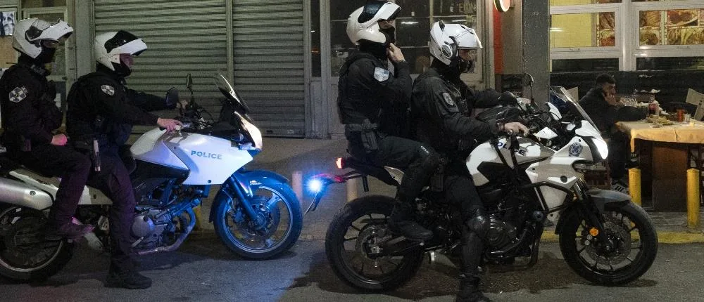 «ΚΟΥΚΟΥΛΟΦΟΡΟΙ» στη Νομική Αθηνών – Οι περισσότεροι εκ των συλληφθέντων έχουν «ΑΠΑΣΧΟΛΗΣΕΙ» ξανά τις Αρχές – «ΦΟΙΤΗΤΕΣ» δηλώνουν τρεις