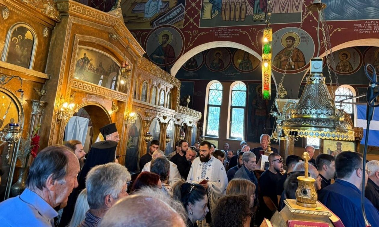 Τρίκαλα: «ΘΛΙΨΗ» στο τελευταίο «αντίο» του 30χρονου Στέφανου – Τραγική φιγούρα η αρραβωνιαστικιά του