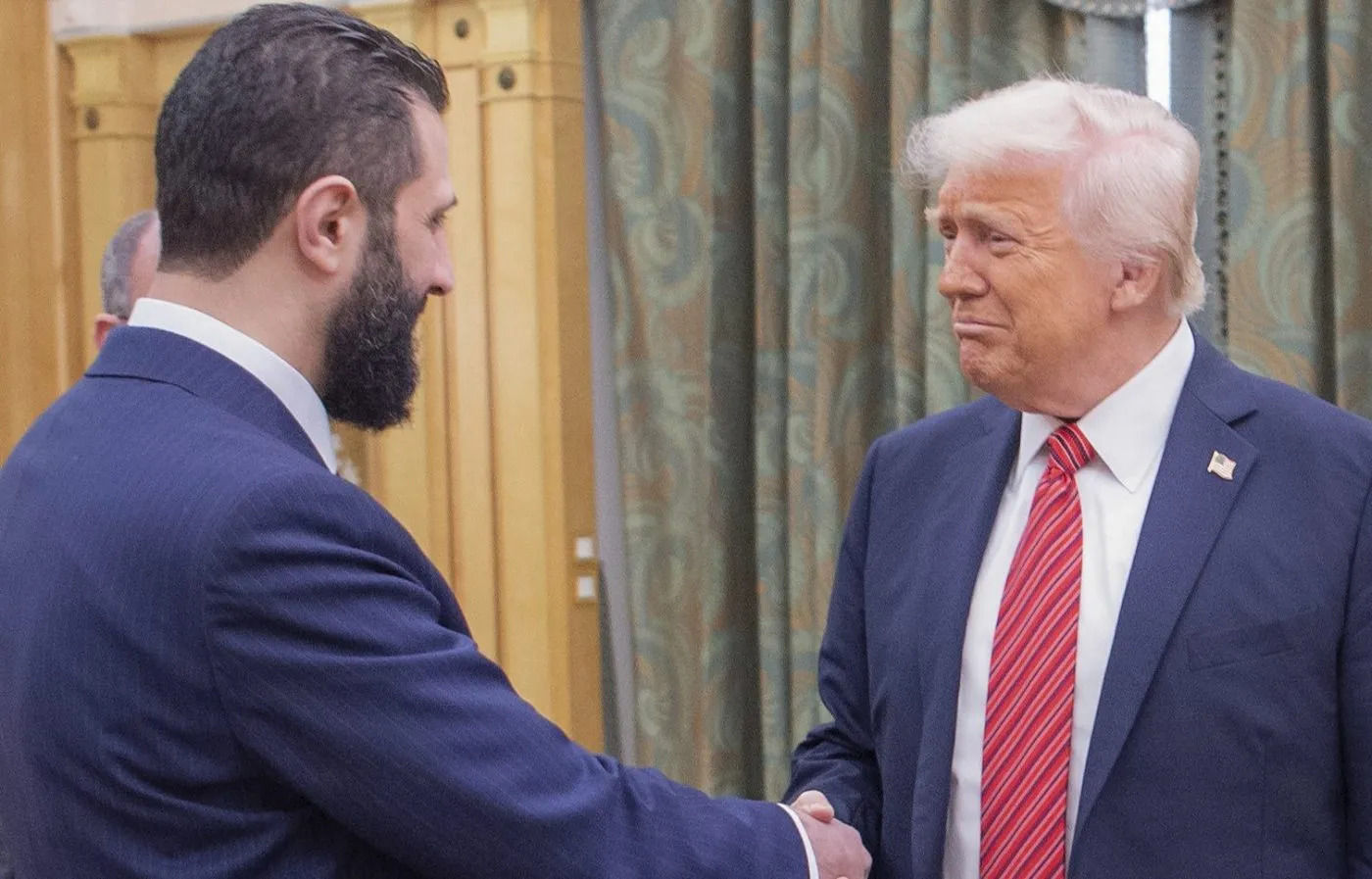 Η Συρία «ΧΑΙΡΕΤΙΖΕΙ» την άρση των αμερικανικών κυρώσεων