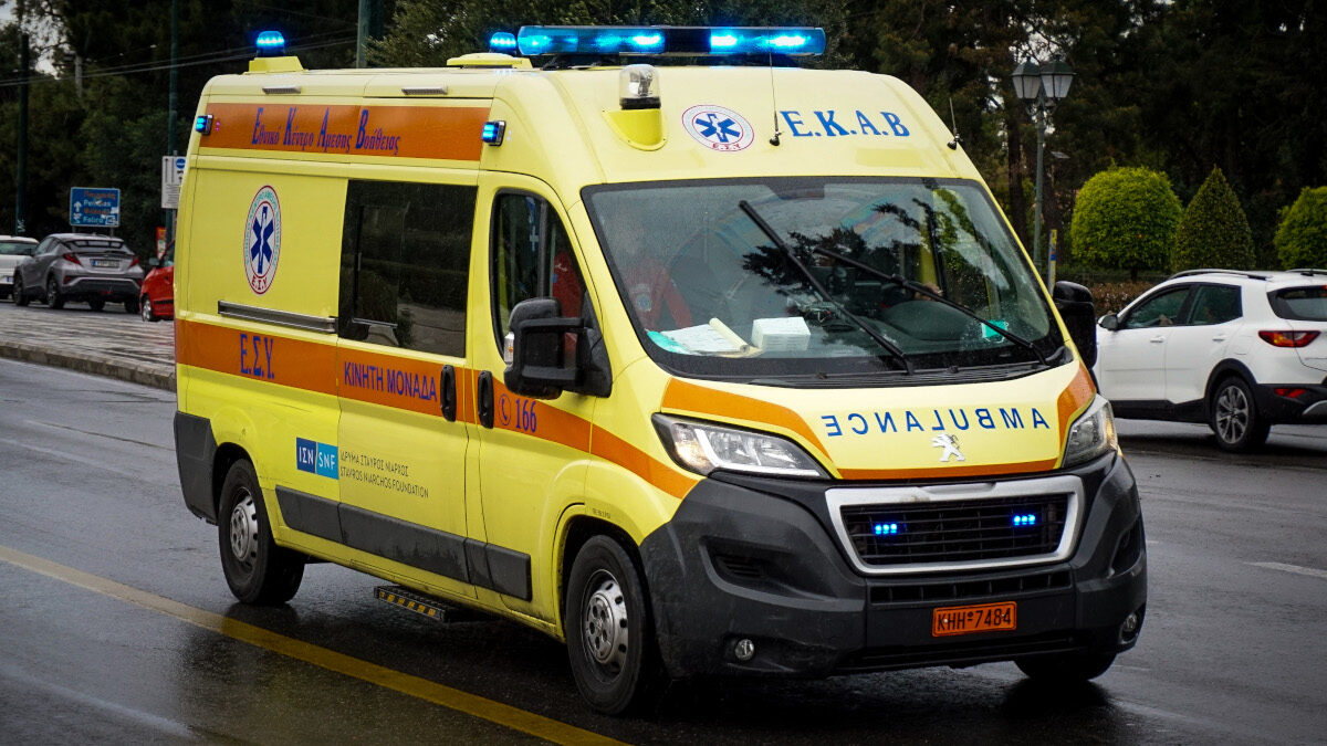 «ΦΡΙΚΗ» – 20χρονος έβαλε φωτιά σε 16χρονο