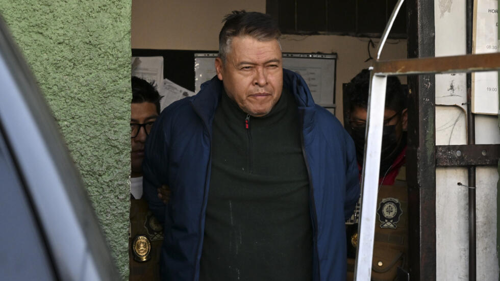 Βολιβία: Πρώην στρατηγός αντιμέτωπος με κατηγορίες για «τρομοκρατία» και «εξέγερση»