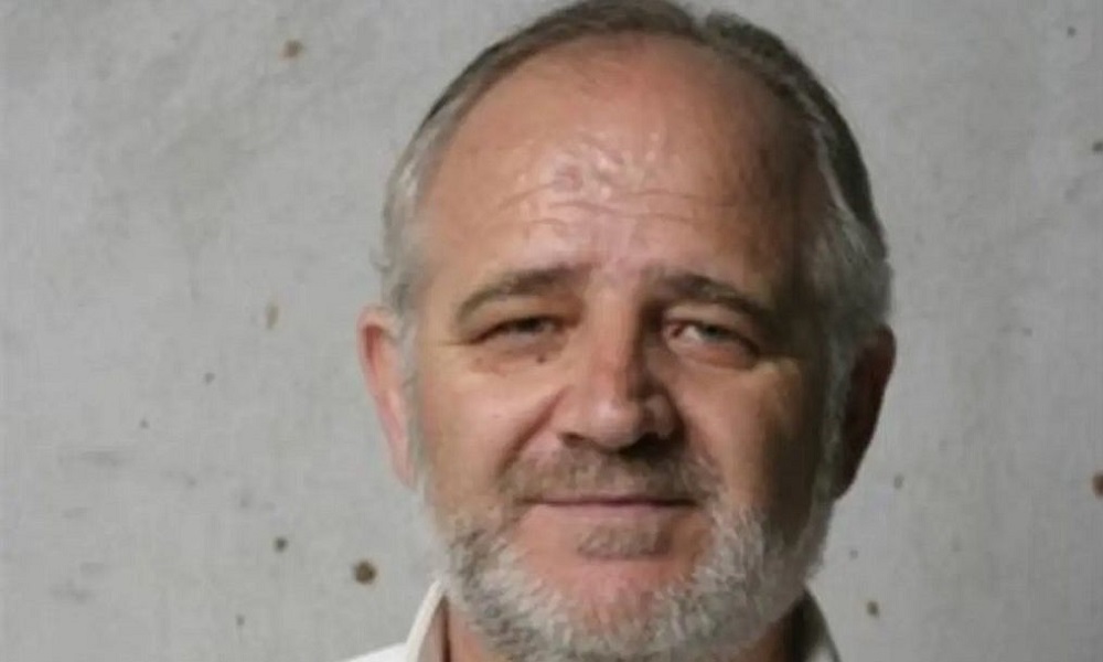 «Πέθανε» ο γνωστός ηθοποιός, Δημήτρης Κολοβός