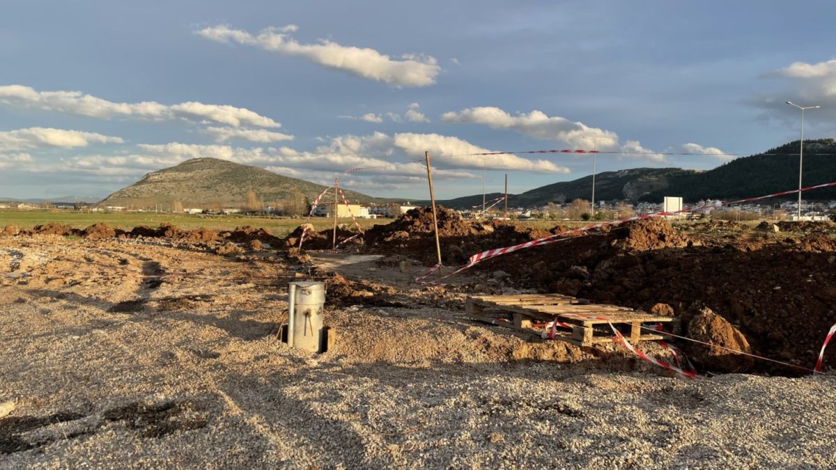 Φάρσαλα: «Ρημάζουν» τις γεωτρήσεις για να κλέψουν το χαλκό – Με «καταστροφή» κινδυνεύουν αγροτικές καλλιέργειες