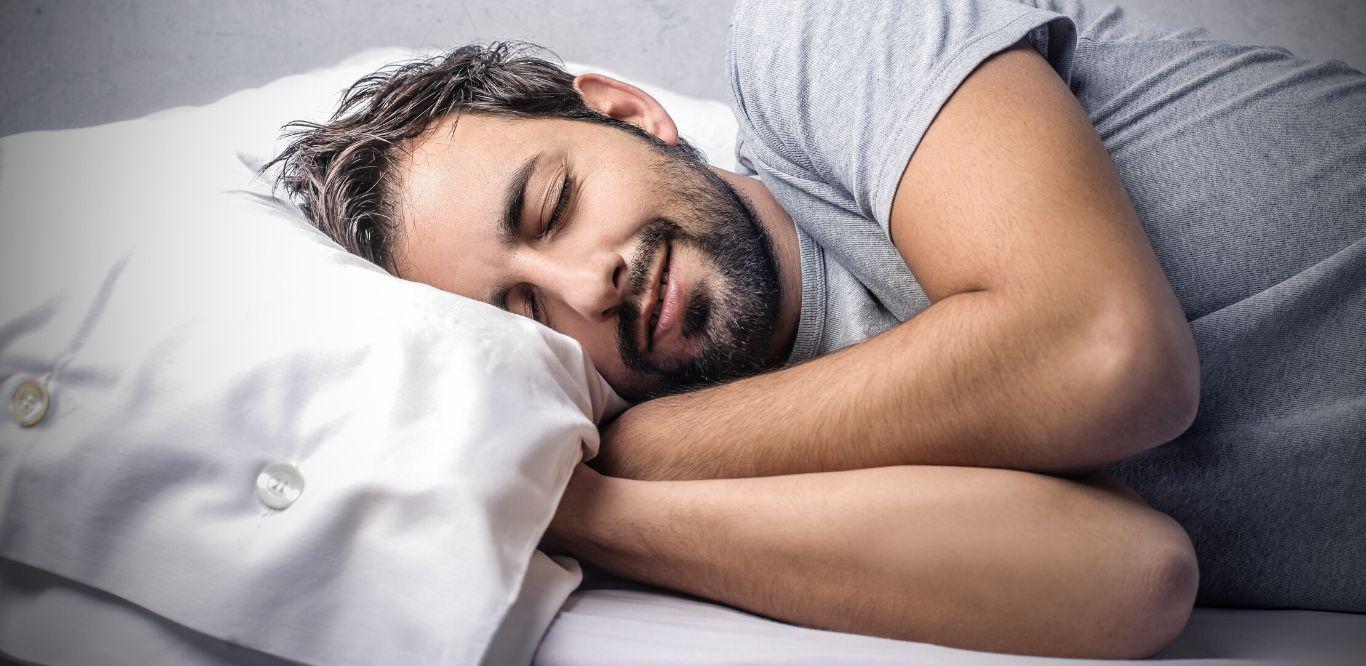 Σπάνια γενετική μετάλλαξη επιτρέπει σε ορισμένους ανθρώπους να ευδοκιμούν με μόλις 4 ώρες ύπνου