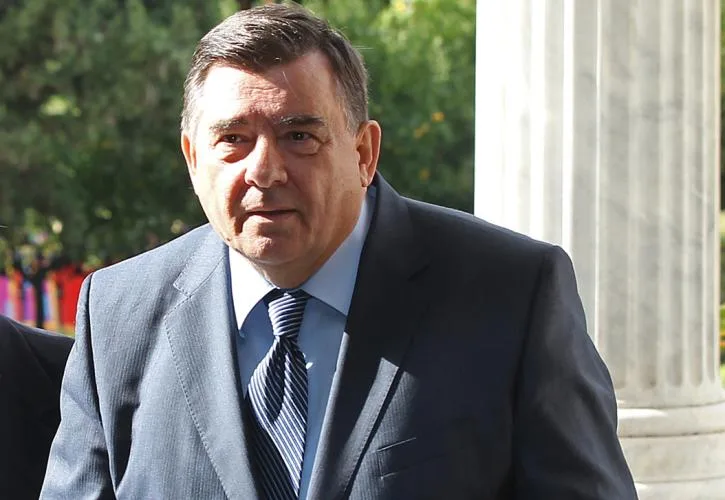 Διότι… Ο «προστάτης της Μακεδονίας» την ξεπουλά από το MEGA