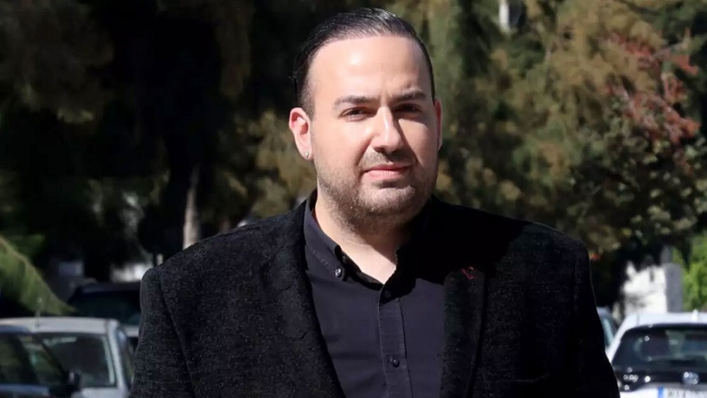 «ΞΕΣΠΑΣΕ» ο Μαυρίκιος Μαυρικίου: «Να εύχονται να αρρωστήσει το παιδάκι μου;»