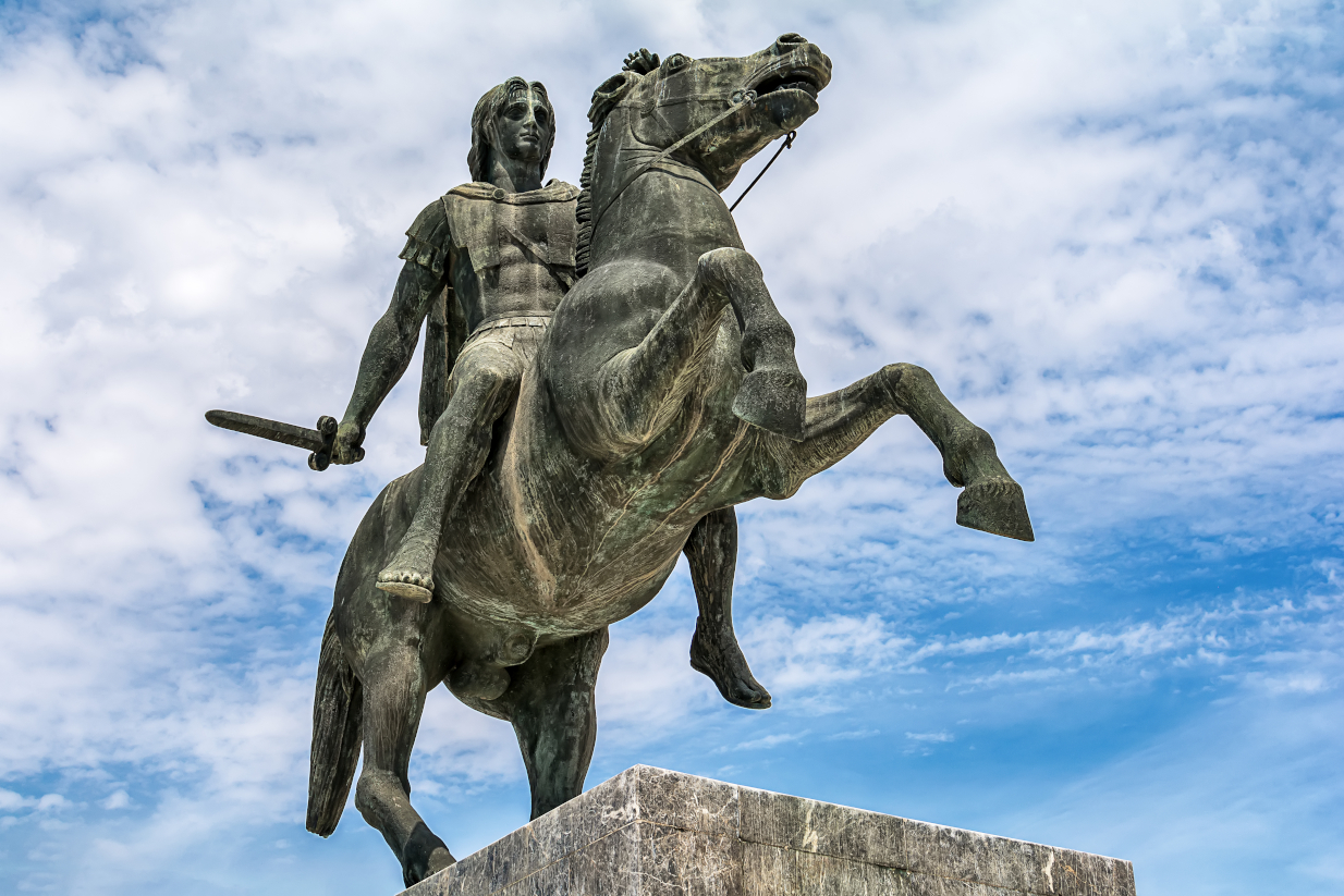 Κατηγορούνται ότι «κατείχαν» «ΕΞΑΙΡΕΤΙΚΑ ΣΠΑΝΙΟ» αγαλματίδιο του ΜΕΓΑΛΟΥ ΑΛΕΞΑΝΔΡΟΥ -Θα το πουλούσαν έναντι 7 ΕΚΑΤ. ΕΥΡΩ !