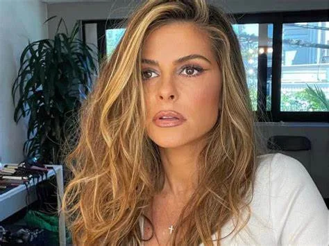 Μ.Μενούνος: «Ο νευροχειρουργός μού είπε ότι δεν μπορούσα να κυοφορήσω – Η παρένθετη μητρότητα ήταν η μόνη επιλογή»