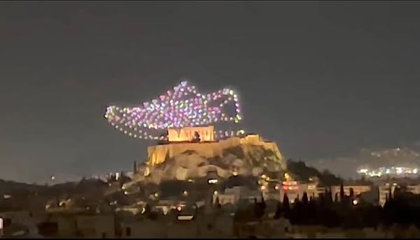 «ΞΕΦΤΙΛΙΣΑΝ ΤΗΝ ΑΚΡΟΠΟΛΗ» ΤΡΑΓΙΚΟ ΑΛΛΑ ΔΥΣΤΥΧΩΣ ΠΡΑΓΜΑΤΙΚΟ!!!!!!! (Θλιβερές Εικόνες)
