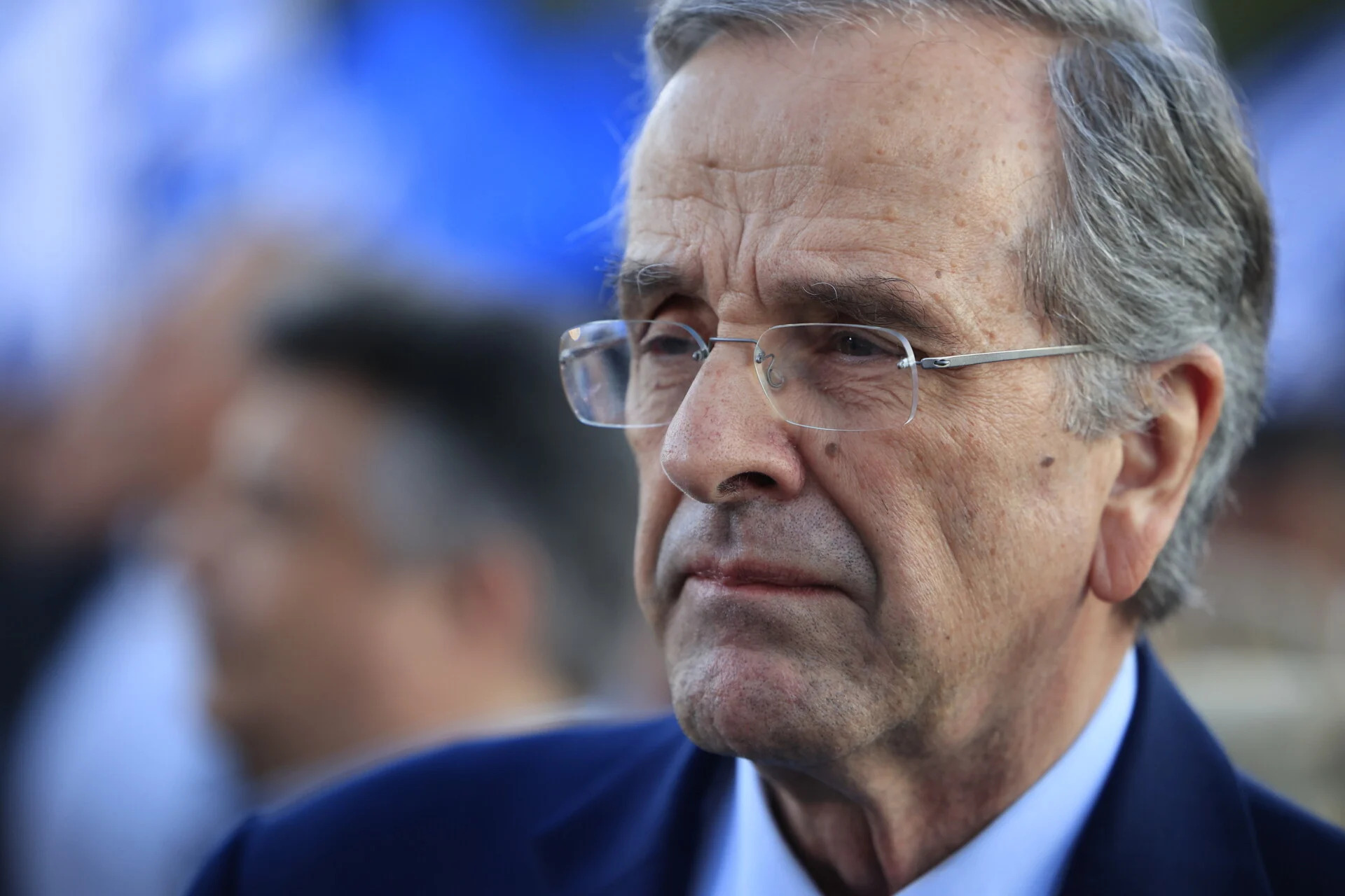 «ΑΝΑΤΑΡΑΧΕΣ» στη ΝΔ – Ο Σαμαράς «ΣΗΚΩΣΕ ΜΠΑΪΡΑΚΙ»