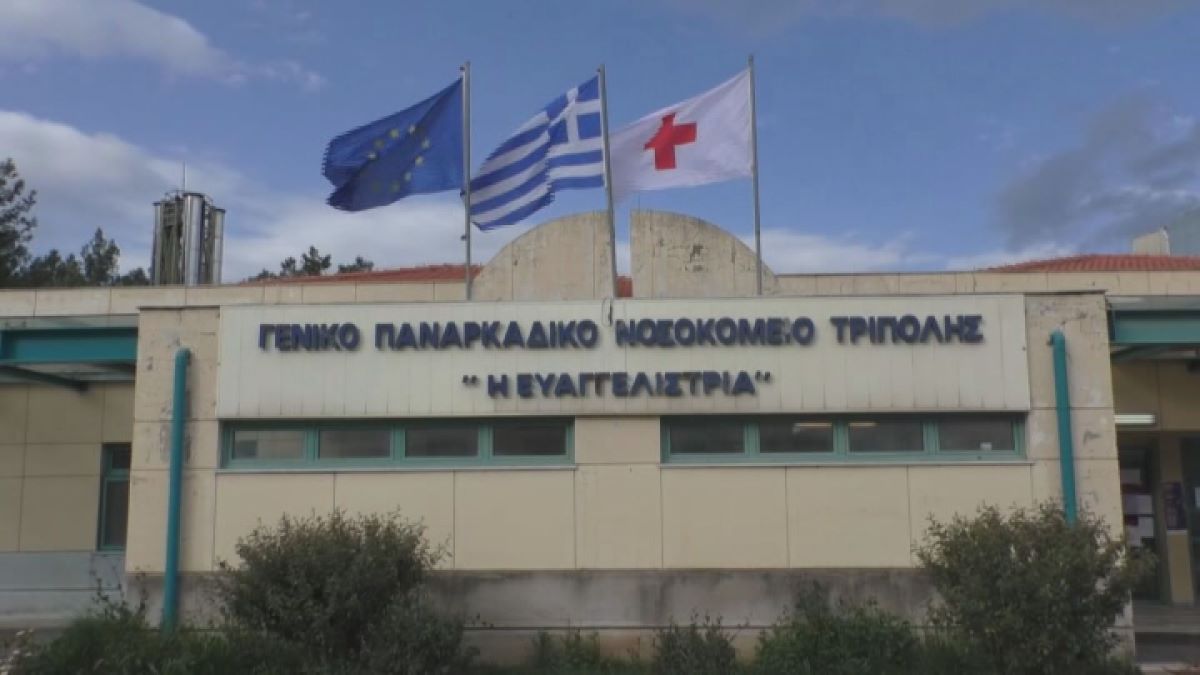 «ΤΡΑΓΙΚΟΣ ΘΑΝΑΤΟΣ» άνδρα στην Αρκαδία- Το ΙΧ του «τσούλησε» και τον «εγκλώβισε» σε καγκελόπορτα