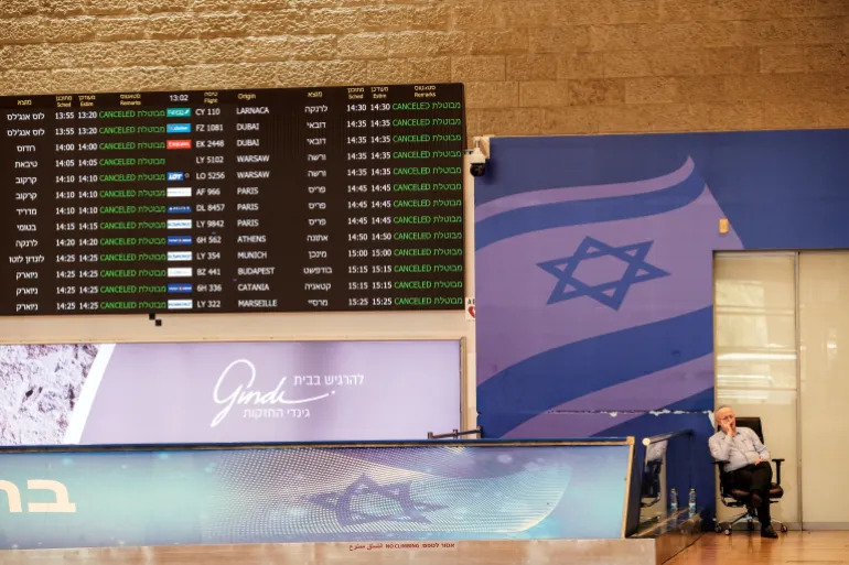 Το Ισραήλ προειδοποιεί να μην χρησιμοποιούνται τα συνοριακά περάσματα της Ιορδανίας και της Αιγύπτου για την επιστροφή στην πατρίδα