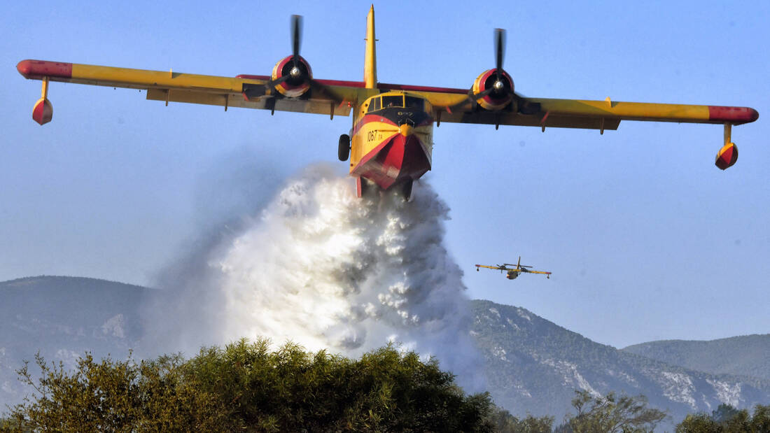 ΦΩΤΙΑ σε δασική έκταση στις Βελιτσές Αχαΐας