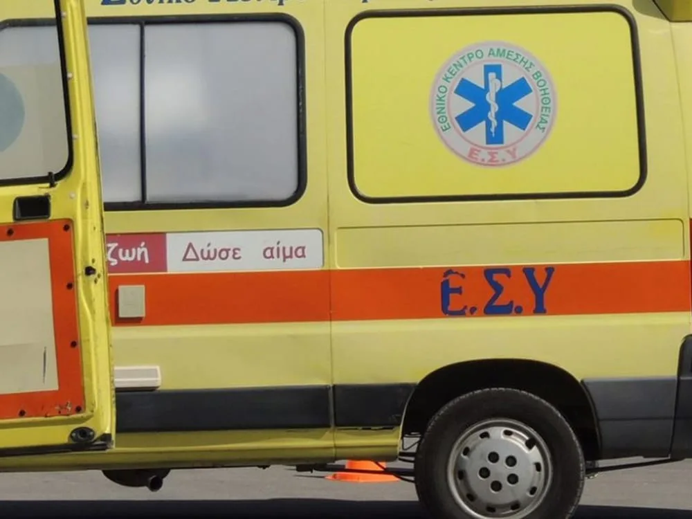 «ΣΟΚ» Αυτοκίνητο έπεσε στον γκρεμό – Δύο εγκλωβισμένοι