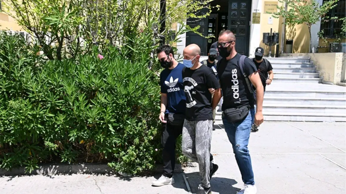 Ένοχος για «trafficking» αλλά… εκτός φυλακής ο αστυνομικός-νταβατζής