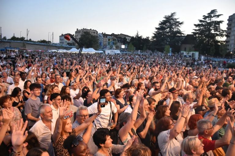 ΣΟΚ – Πάνω από 140 «επιθέσεις» με σύριγγες  σε μουσικά φεστιβάλ – «Ανήλικα» πολλά από τα θύματα