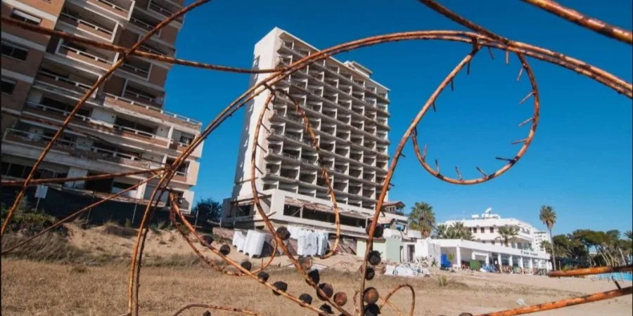 Κύπρος: «Καταγγέλλει» ότι η Τουρκία «εκμεταλλεύεται» ελληνοκυπριακές περιουσίες στα κατεχόμενα