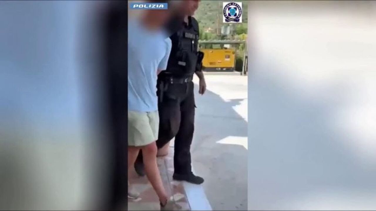 «ΝΕΕΣ ΑΠΟΚΑΛΥΨΕΙΣ» για τον Αμερικανό δολοφόνο στη Σκιάθο – Είχε πολλά «πρόσωπα»