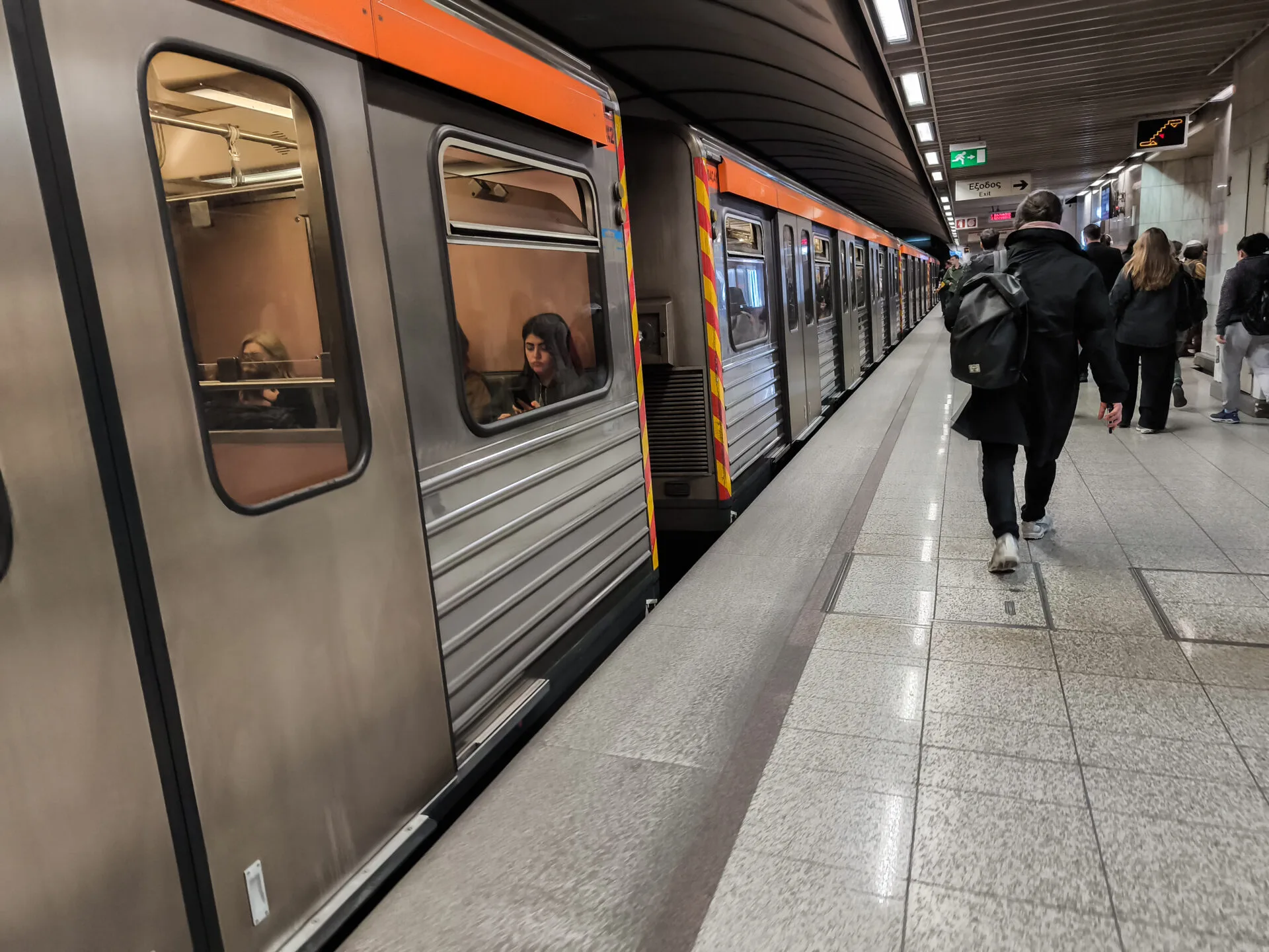 Μετρό: Κλείνουν στις 15:30 οι σταθμοί «Κορυδαλλός» και «Μανιάτικα»