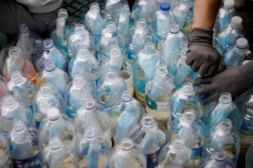 Η αστυνομία της Νότιας Κορέας συνέλαβε «έξι Αμερικανούς» που προσπαθούσαν να στείλουν «μετρητά και ρύζι» στη Βόρεια Κορέα