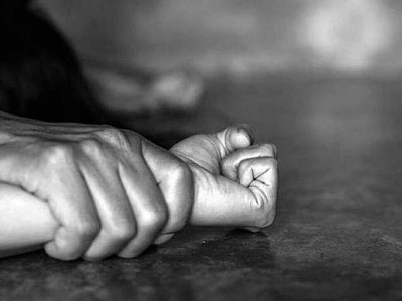 Σοκ: 63χρονος κατηγορείται για ασελγείς πράξεις σε ανήλικη και ψεύτικη συμμετοχή σε μυστικιστική ομάδα