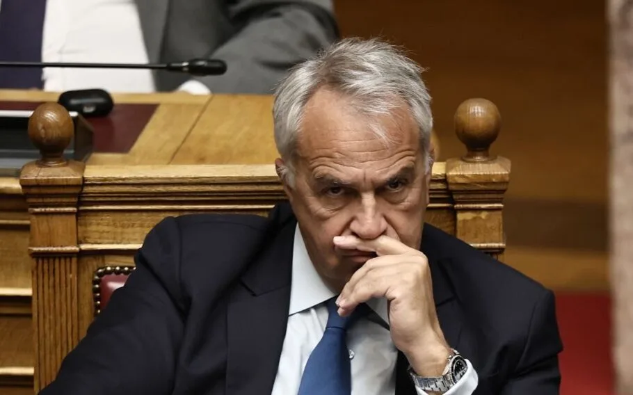 (ΒΙΝΤΕΟ ΑΠΟΚΛΕΙΣΤΙΚΟ) ΕΠΙΘΕΣΗ ΑΓΝΩΣΤΩΝ ΣΤΟΝ ΜΑΚΗ ΒΟΡΙΔΗ-ΤΟΝ ΦΥΓΑΔΕΥΣΑΝ ΣΤΟ ΥΠΟΓΕΙΟ ΓΙΑ ΝΑ ΤΟΝ ΓΛΙΤΩΣΟΥΝ