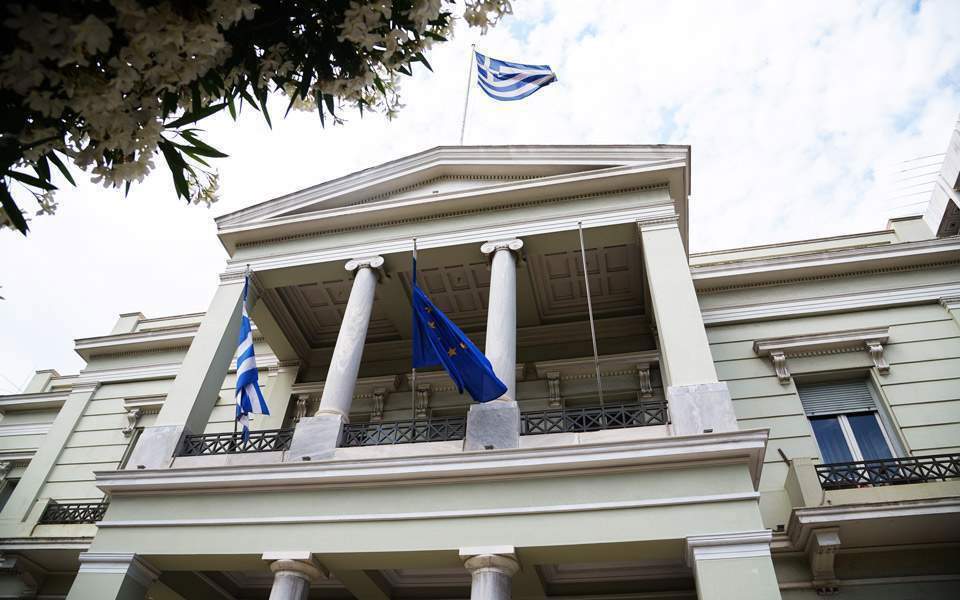 Η Τουρκία «ξαναμοιράζει» το Αιγαίο και το ΥΠΕΞ «κοιμάται»