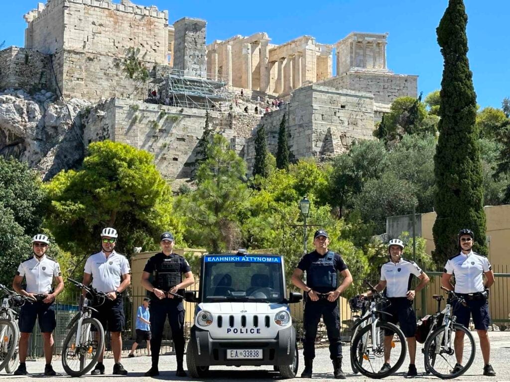 Στους δρόμους της Αθήνας το μικρότερο περιπολικό της ΕΛΑΣ
