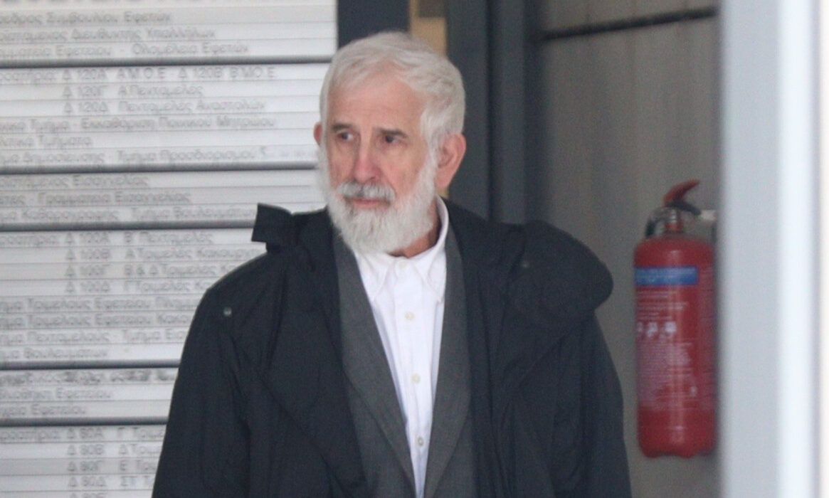 «ΠΑΡΑΝΑΛΩΜΑ ΤΟΥ ΠΥΡΟΣ» το σπίτι του Πέτρου Φιλιππίδη! – Ο ίδιος ήταν μέσα!