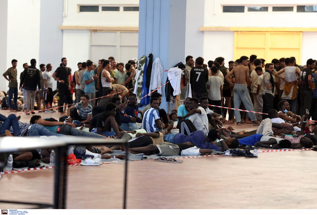 Λαθρομετανάστευση σε δόσεις – Η κυβέρνηση μοιράζει αλλοδαπούς απ’ άκρη σ’ άκρη της χώρας