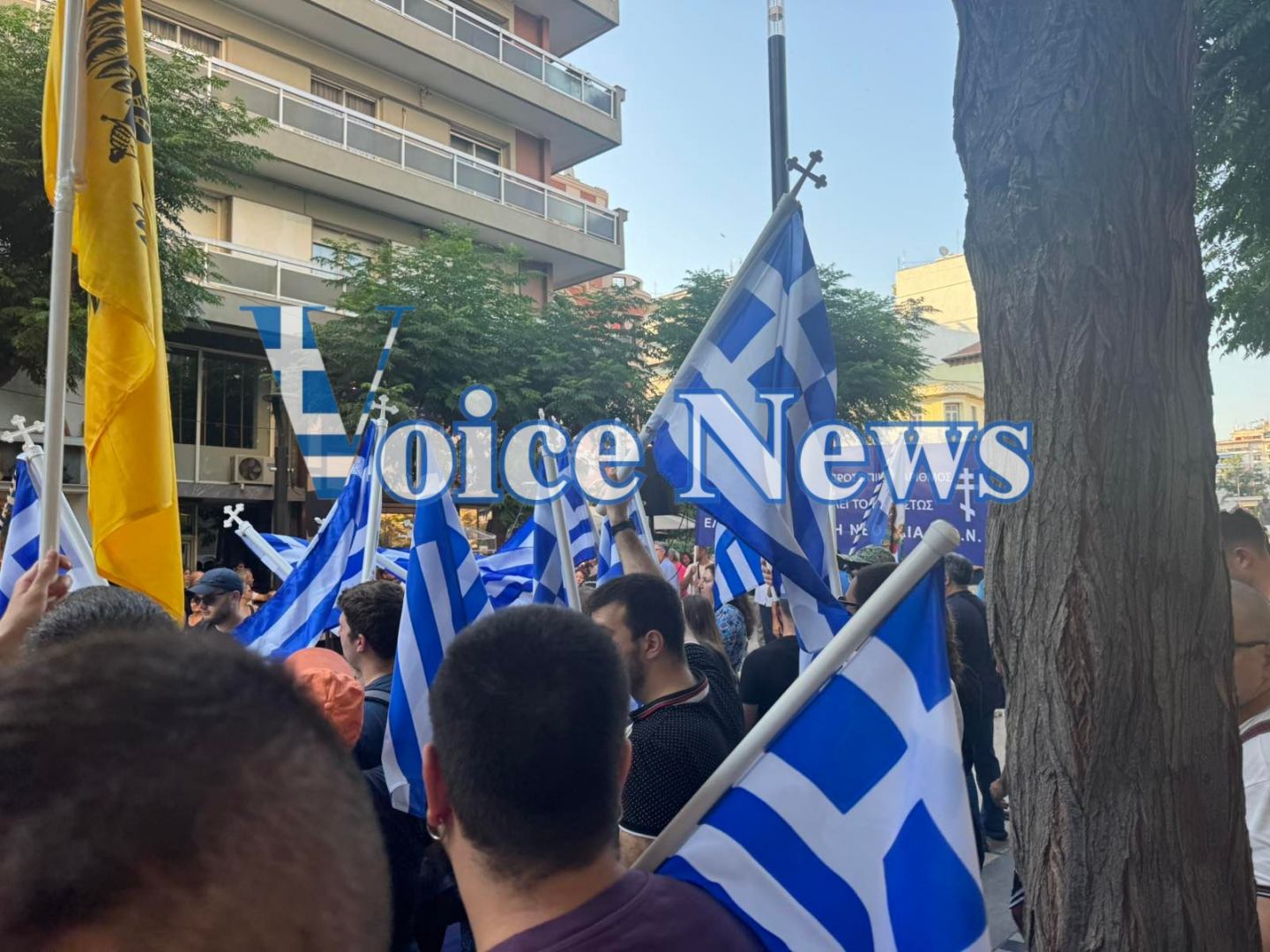 ΟΧΙ ΣΤΟΝ ΠΡΟΣΩΠΙΚΟ ΑΡΙΘΜΟ!!!! ΝΑΙ ΣΤΗΝ ΕΛΕΥΘΕΡΙΑ ΤΟΥ ΠΟΛΙΤΗ!!! (ΑΠΟΚΛΕΙΣΤΙΚΕΣ ΦΩΤΟ)