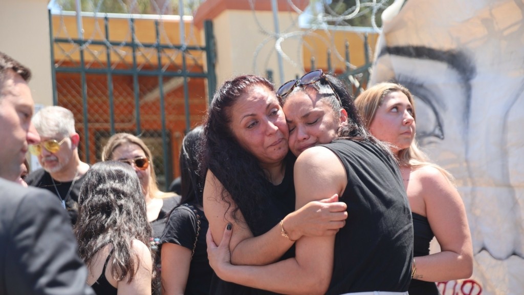 «Καταπέλτης» η μητέρα της Κυριακής Γρίβα – «Το παιδί μου βιάστηκε δύο μηνών έγκυος»