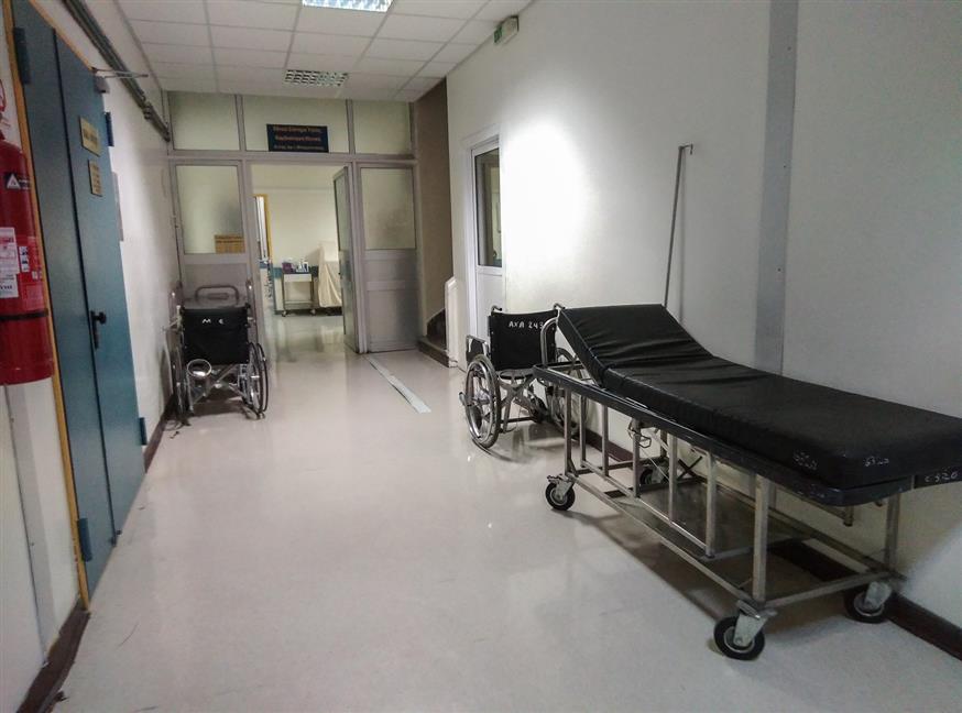 Σορός άνδρα σε αποσύνθεση βρέθηκε σε «ταράτσα νοσοκομείου»