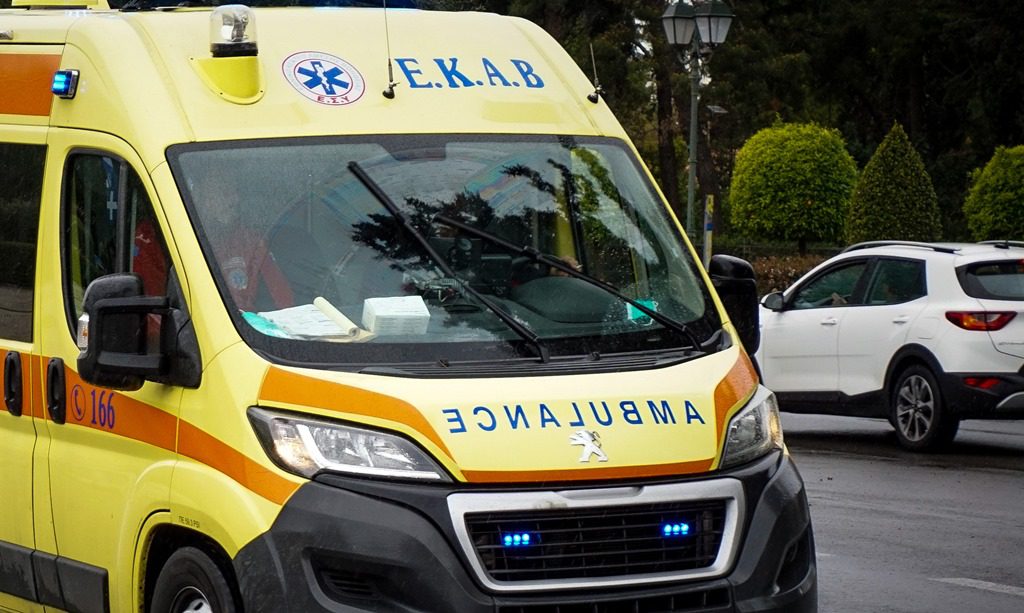ΤΡΑΓΙΚΟΣ ΘΑΝΑΤΟΣ γυναίκας «στις ρόδες» του ΙΧ της – ΤΙ ΣΥΝΕΒΗ