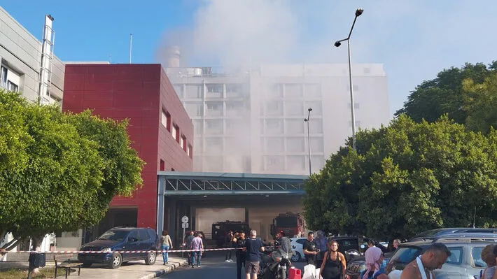 «Επαναλειτουργεί» το νοσοκομείο Άγιος Ανδρέας στην Πάτρα 26 ημέρες μετά τη φωτιά