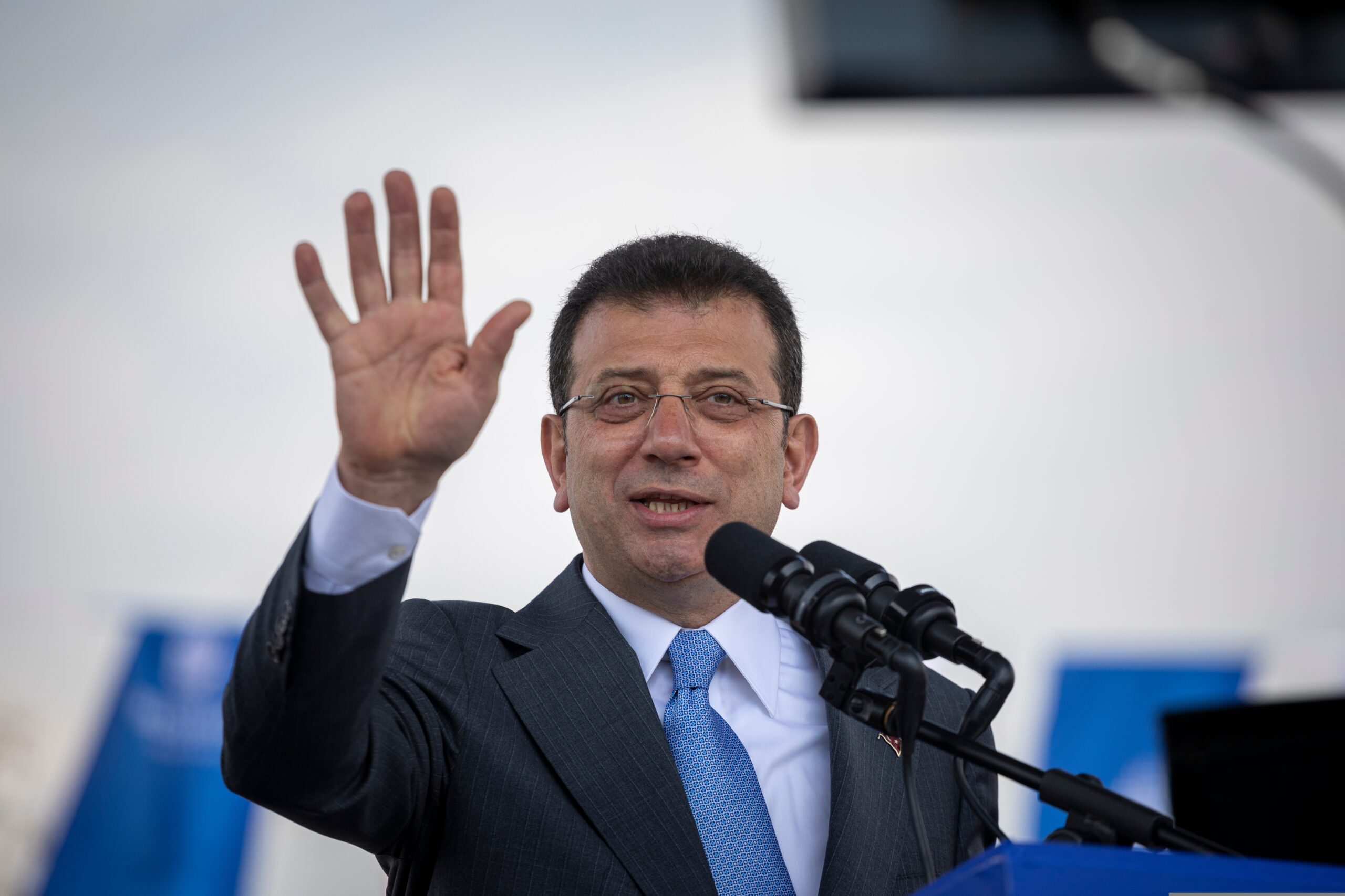 Ιμάμογλου: «Ο Ερντογάν πρέπει να προκηρύξει εκλογές τώρα – θα χάσει αν θέσει υποψηφιότητα»