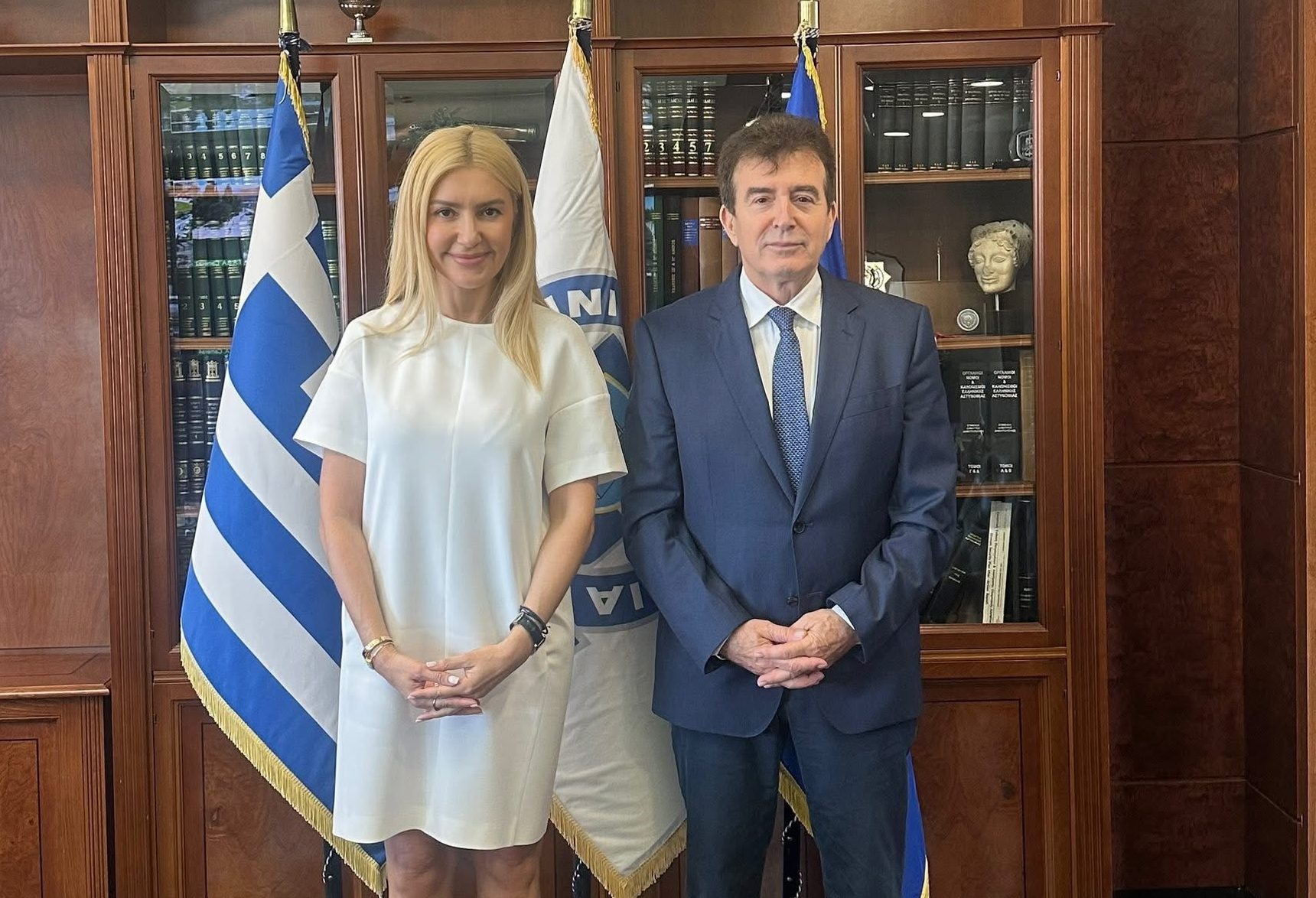 Tο ρουσφέτι κ’ ως δόγμα ασφάλειας – Η ΕΛ.ΑΣ. στο έλεος των βουλευτών