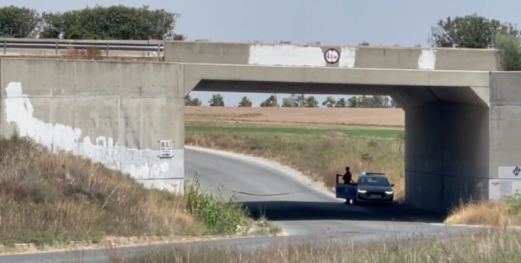 Σκηνικό μαφίας έξω από τη Λάρνακα –  Άφαντος ο εκτελεστής που γάζωσε επιχειρηματία μες στον δρόμο! [ΒΙΝΤΕΟ]