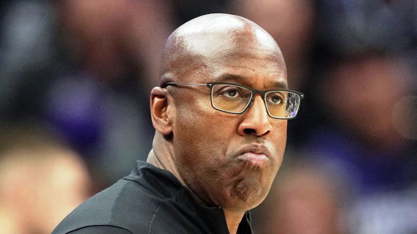 NBA: Ο Μάικ Μπράουν αναμένεται να είναι νέος προπονητής των Νιου Γιορκ Νικς