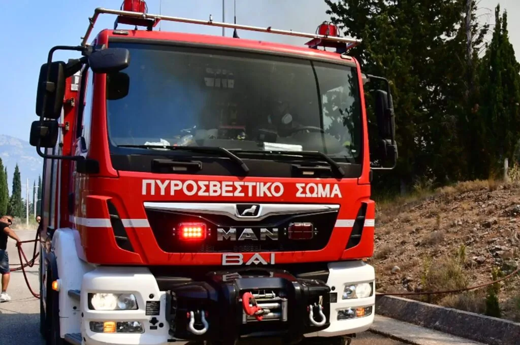 Λήξη συναγερμού στη Λαμία: Αίσιο τέλος στο περιστατικό με άνδρα που απειλούσε με υγραέριο