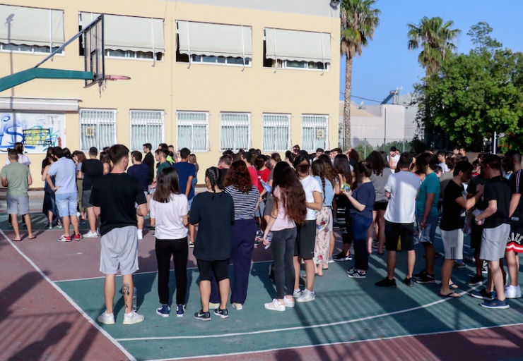 Μείωση της «διδακτέας ύλης» σε Δημοτικά και Γυμνάσια – Τι αλλάζει;