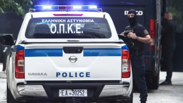 Μεγάλες αστυνομικές επιχειρήσεις σε «καταυλισμούς» σε Κορινθία και Αργολίδα – 9 συλλήψεις