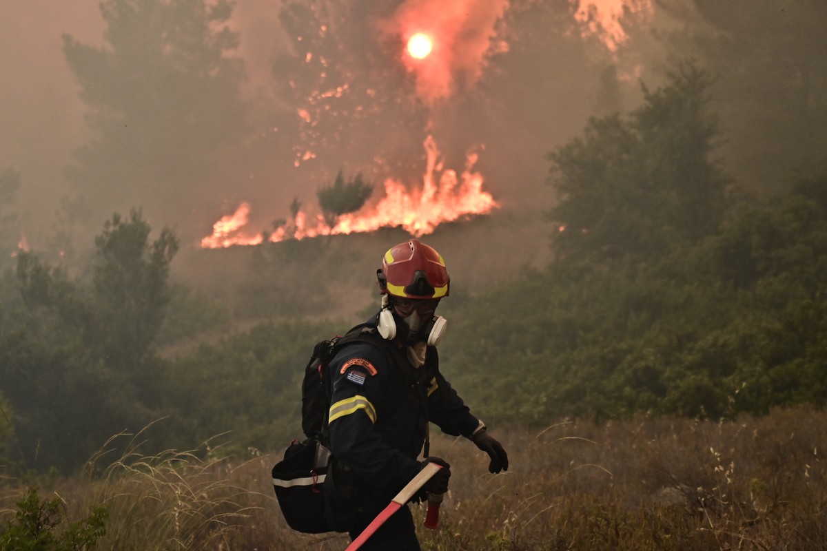 Συνελήφθη 55χρονος καταζητούμενος για «εμπρησμό» στην Πάρνηθα