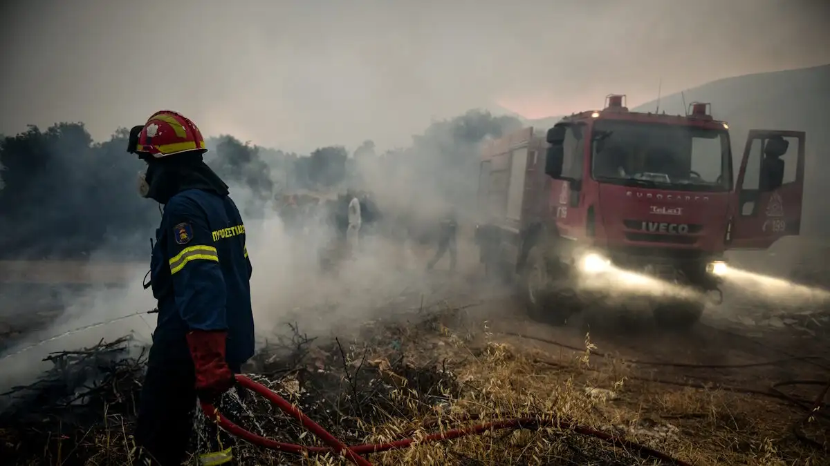 Η Σύμη φλέγεται: Πυρκαγιά σε εξέλιξη στο νησί!