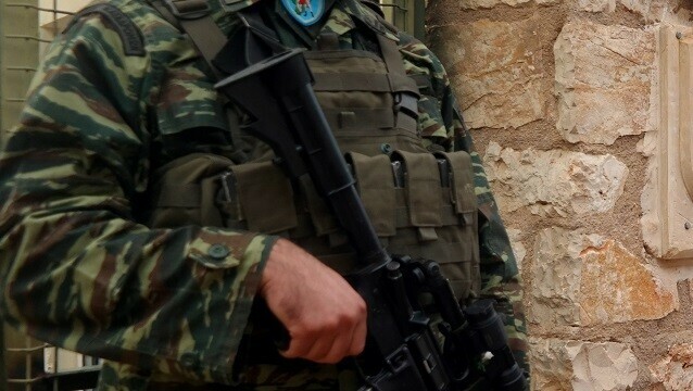 Νέο «τραγικό περιστατικό» στις Ενοπλες Δυνάμεις – «Απόπειρα αυτοκτονίας» Ανθυπασπιστή – «Τι βρέθηκε» στο σπίτι του