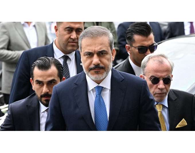 Στην Αίγυπτο το Σάββατο ο Χακάν Φιντάν – Στην ατζέντα Λιβύη και Γάζα