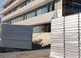 Το κράτος μετατρέπει παραρτήματα κολλεγίων σε πανεπιστήμια για να μοιράζουν πτυχία σε όσους έχουν λεφτά