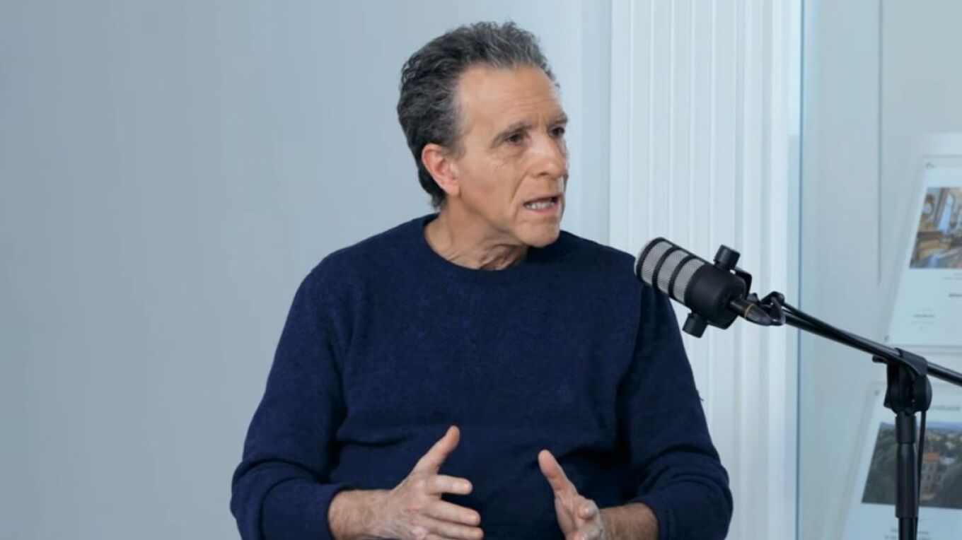 Κ.Μπίγαλης: «Δεν μπορεί να μην υπάρχει άγχος σε μία χώρα όπου οι άνθρωποι δεν βγάζουν το δεύτερο 15ήμερο του μήνα»