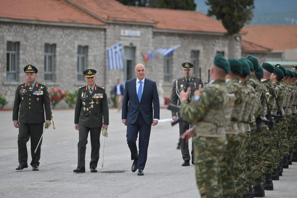 Στρατιωτικοί σε απόγνωση – Επιστολή προς Δένδια: “Ένα μήνα ψάχνω σπίτι…”