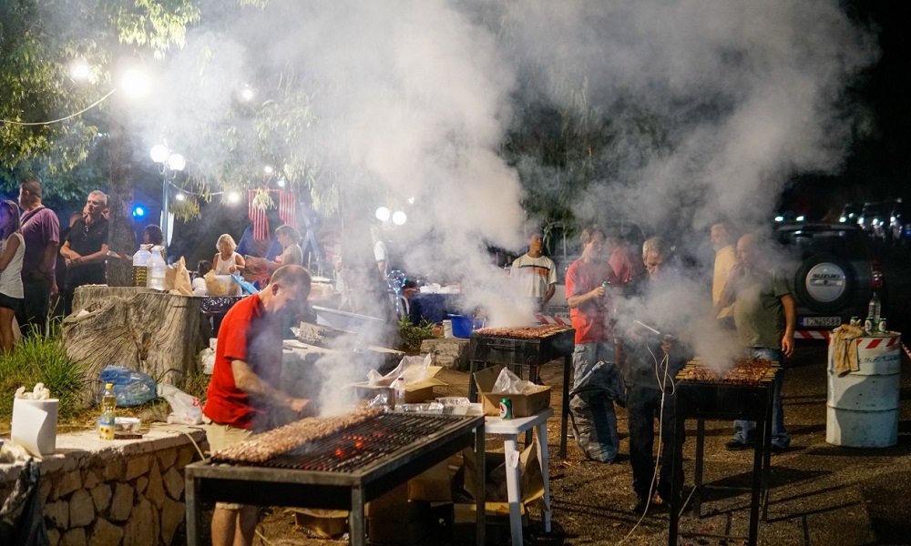 «Είδη πολυτελείας» προβατίνα και μοσχαρίσιο κρέας στα πανηγύρια – «ΤΣΟΥΧΤΕΡΕΣ» ΑΥΞΗΣΕΙΣ
